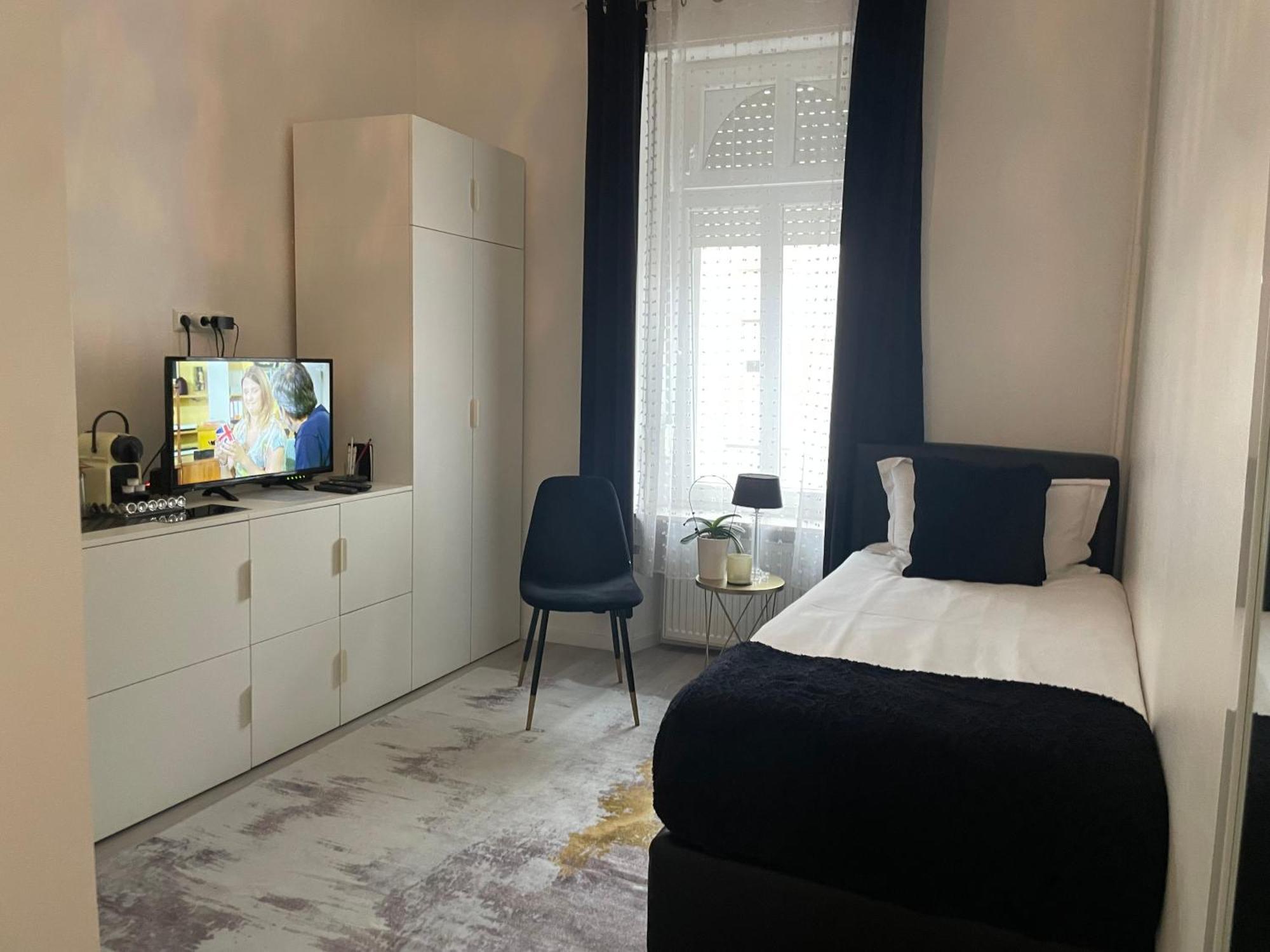 Executive Single Room With En-Suite In Guest House City Centre Люксембург Екстериор снимка