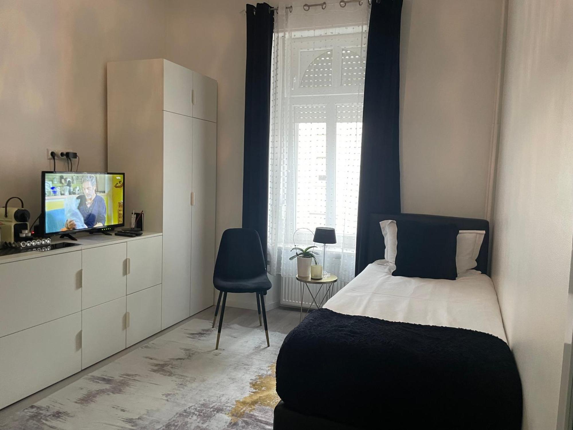 Executive Single Room With En-Suite In Guest House City Centre Люксембург Екстериор снимка